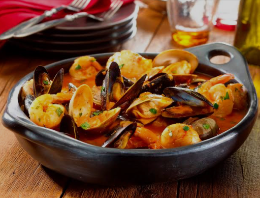 CAZUELA DE MARISCOS